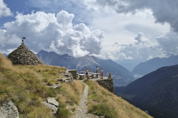 Sur le col de la Bernina via Alp Grüm