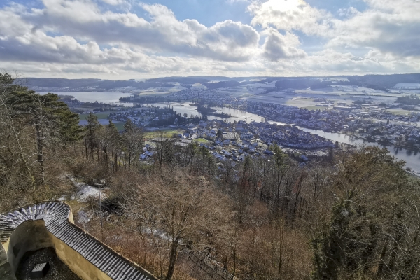 Vers le bourg de Hohenklingen à Stein am Rhein