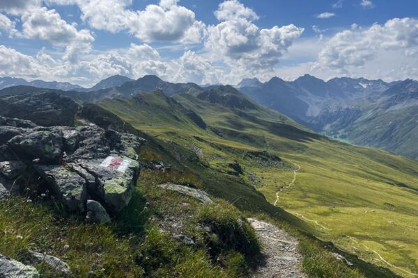 Randonnée des crêtes du Jakobshorn à Sertig