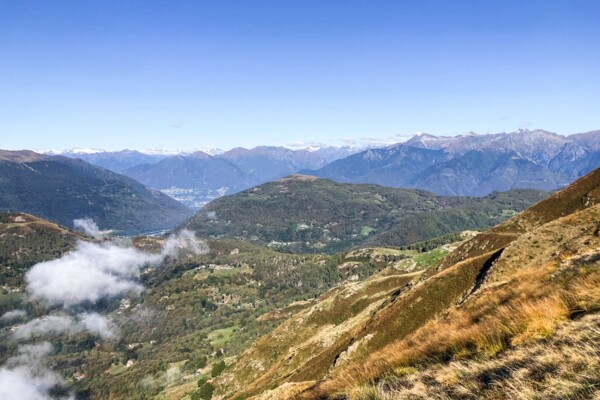 Rundhöcker im Südtessin