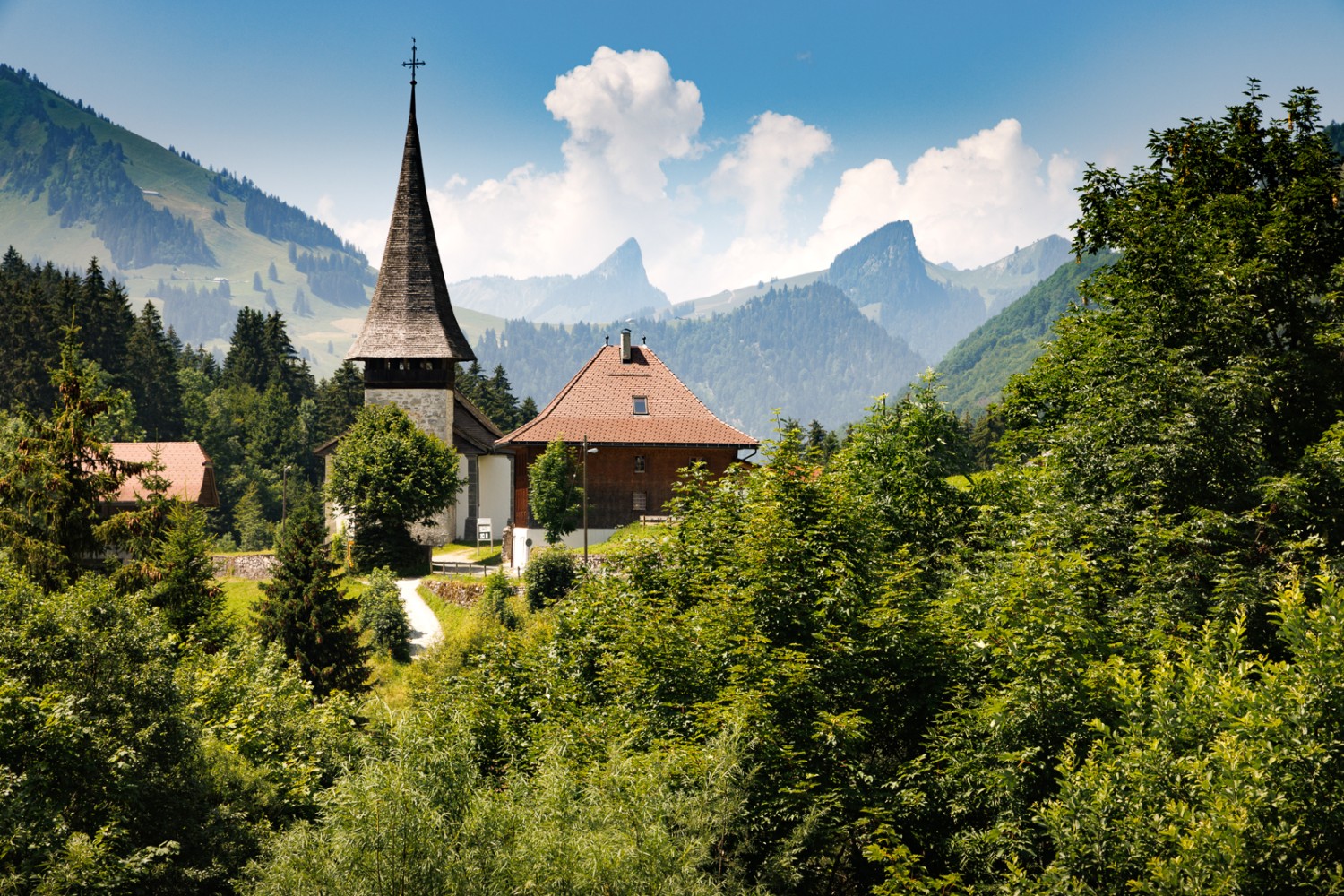 La randonnée débute à Jaun, la seule commune germanophone de Gruyère. Photo: Severin Nowacki