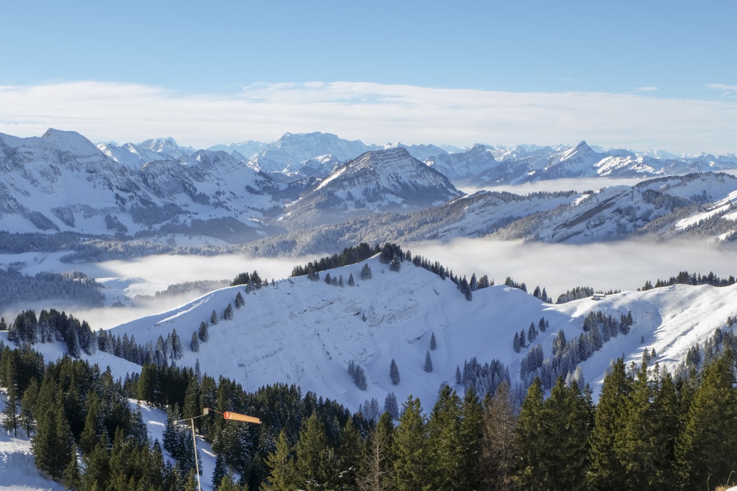 Vue sur les sommets de Suisse centrale. Photo: Elsbeth Flüeler