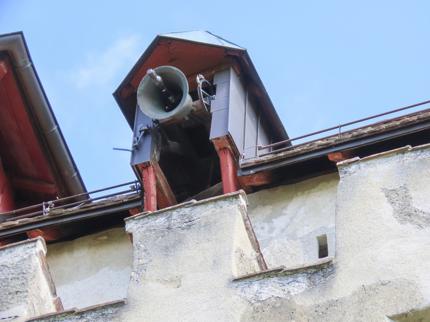 La cloche de onze heures du bourg de Hohenklingen. Photo: Heinz Trachsel