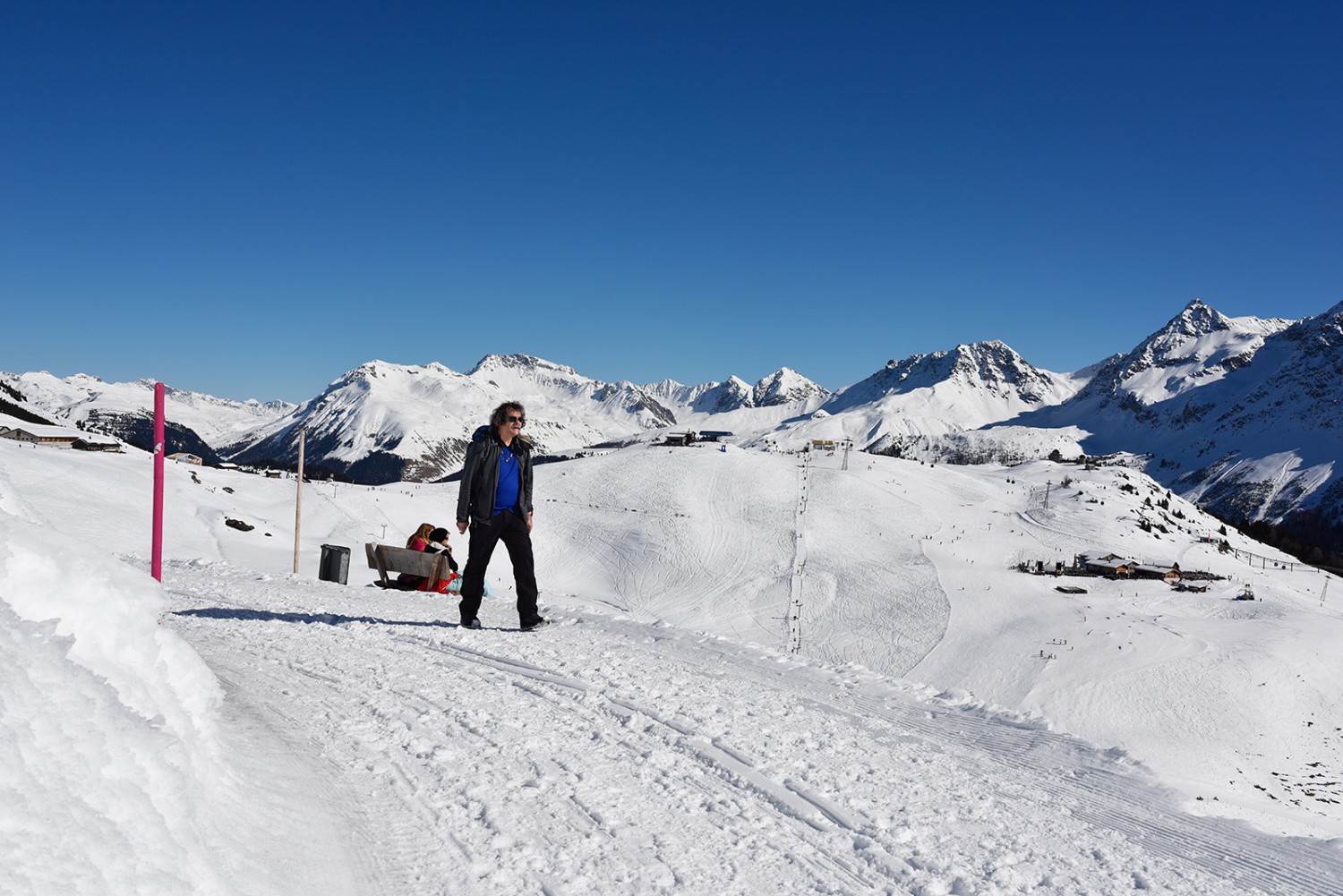 Le chemin menant au restaurant Alpenblick grimpe doucement. Photos: Peter Kleiner
