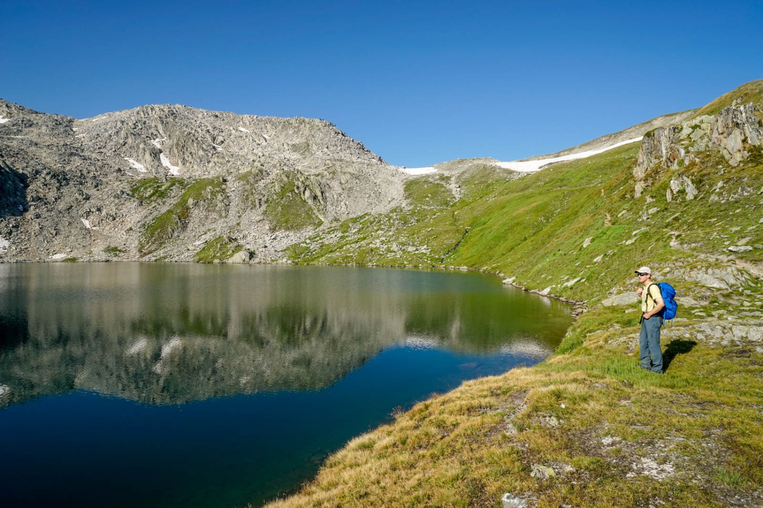 Au bord du lac de Distel, non loin du sommet du Brudelhorn. Photo: Fredy Joss