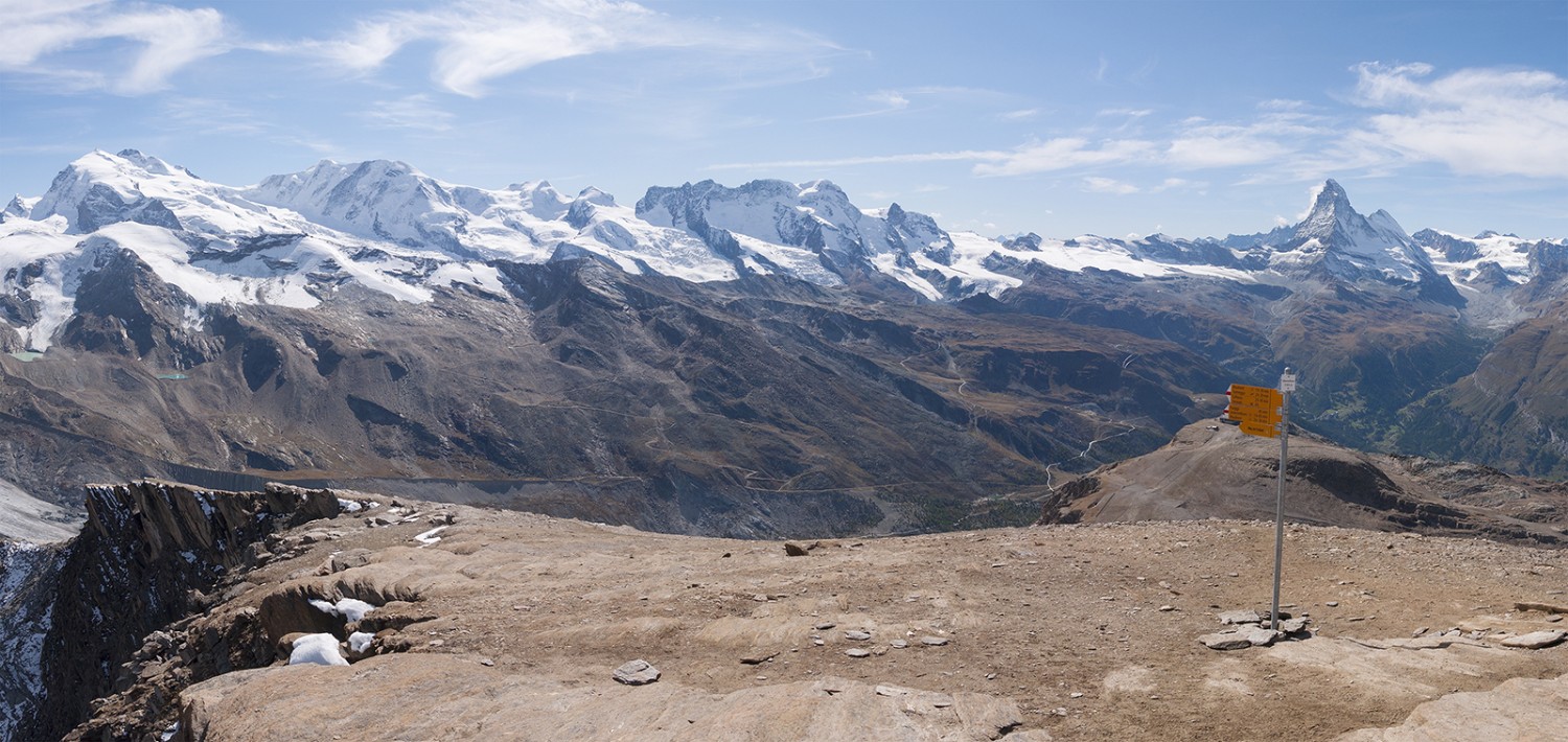 Aussicht vom Oberrothorn: Dufourspitze bis zum Matterhorn. Bild: Andreas Wipf 