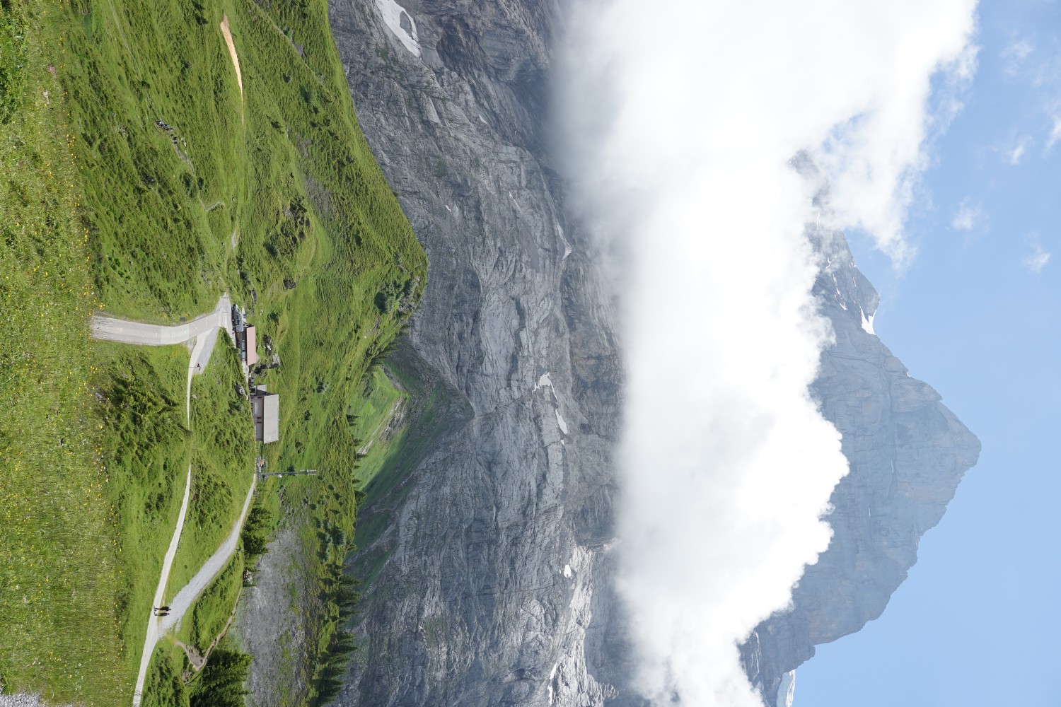 L’arrivée à la Grande Scheidegg, avec le Wetterhorn au loin. Photo: Reto Wissmann