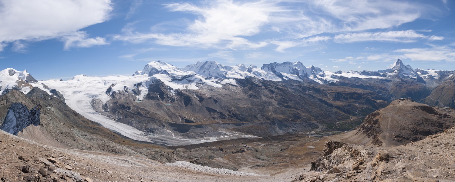 Du sommet, vue sur Castor, Pollux et le Breithorn. A droite, le Cervin.
Photo: Fredy Joss