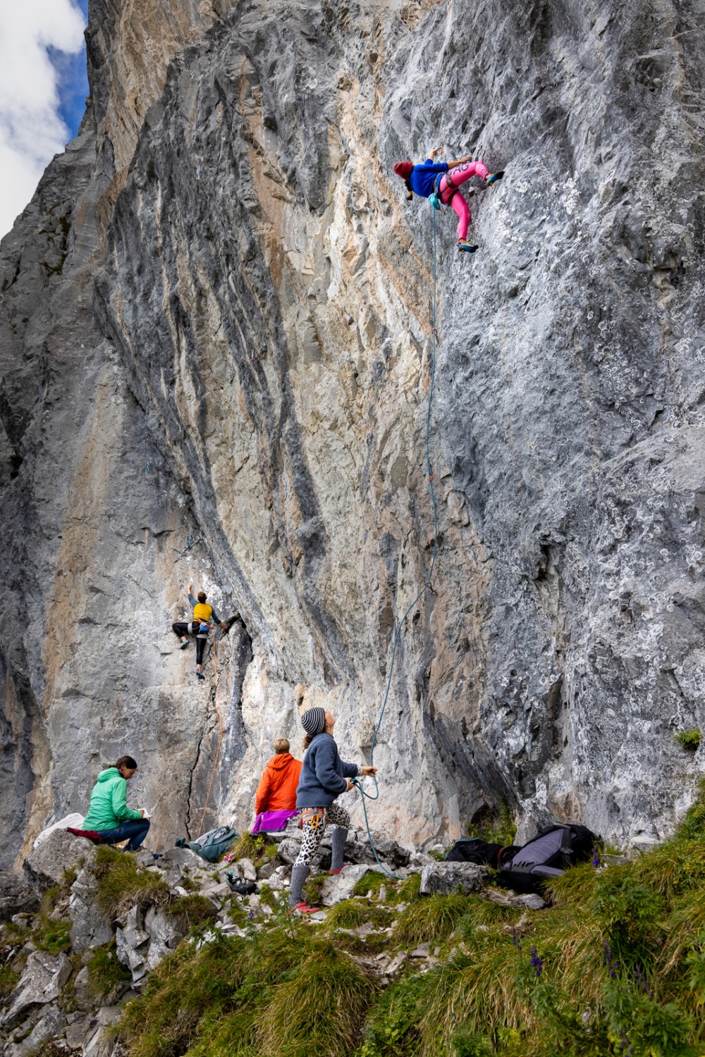 Les Gastlosen offrent des possibilités infinies en matière d’escalade. Aussi bien les grimpeurs débutants qu’expérimentés y trouvent leur compte, par exemple au Gross Turm. Photo: Severin Nowacki