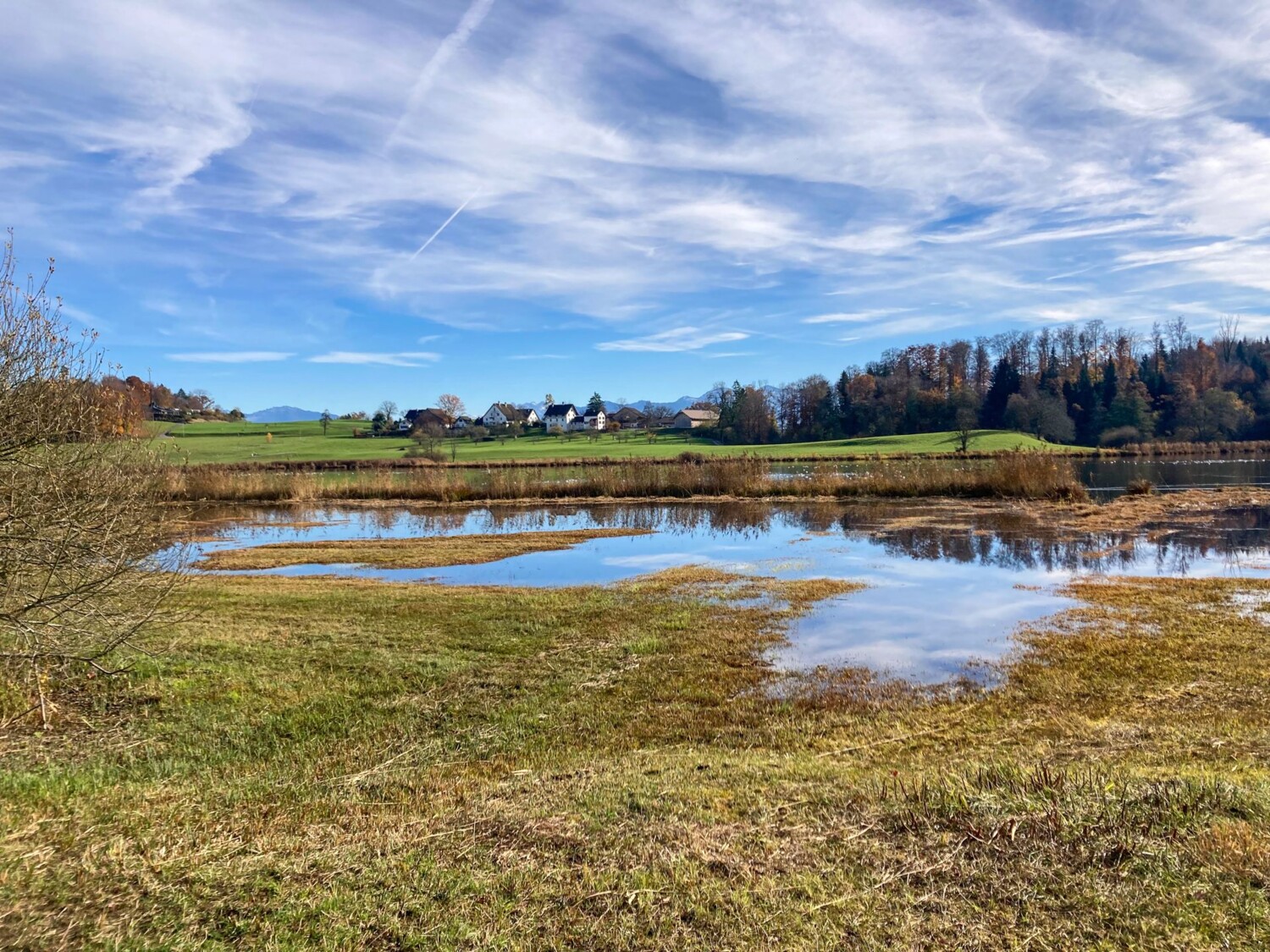 Der Lützelsee ist ein Toteissee. Er gehört zu den schönsten Seen in der Region.