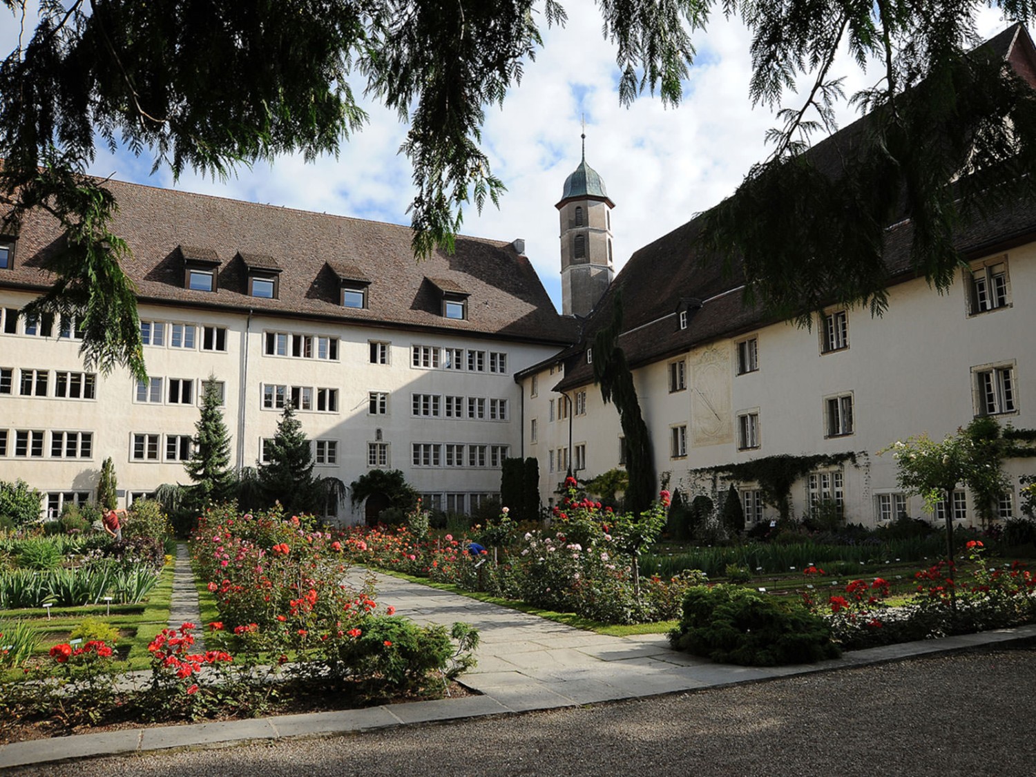 L’ancien collège des Jésuites a été transformé en 1793 en jardin botanique. Photo: Jura Tourisme