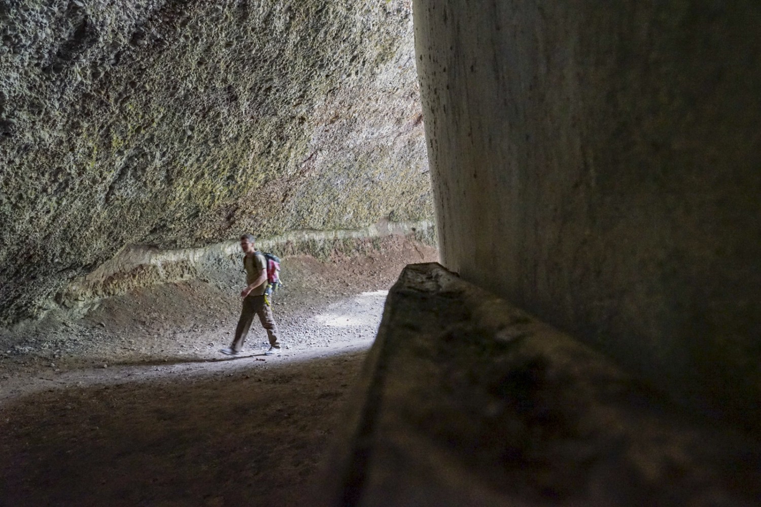 Les gorges du Wissbach sont souvent étroites et sombres. Photo: Reto Wissmann