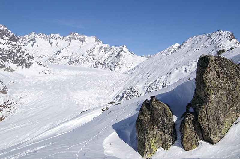Winterlicher Blick auf den Aletschgletscher - den eisigen Kern des Welterbes.