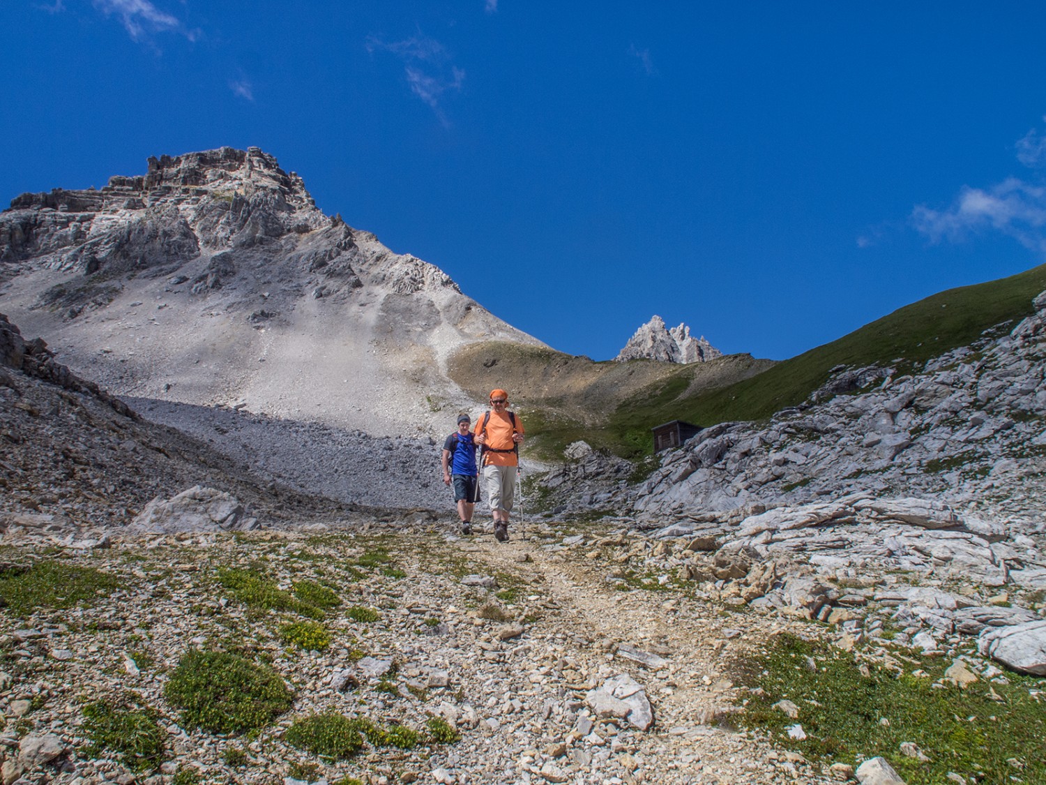 Le chemin jusqu’aux gorges passe par Farcletta digl Lai Pintg. Photos: Barbara Graber