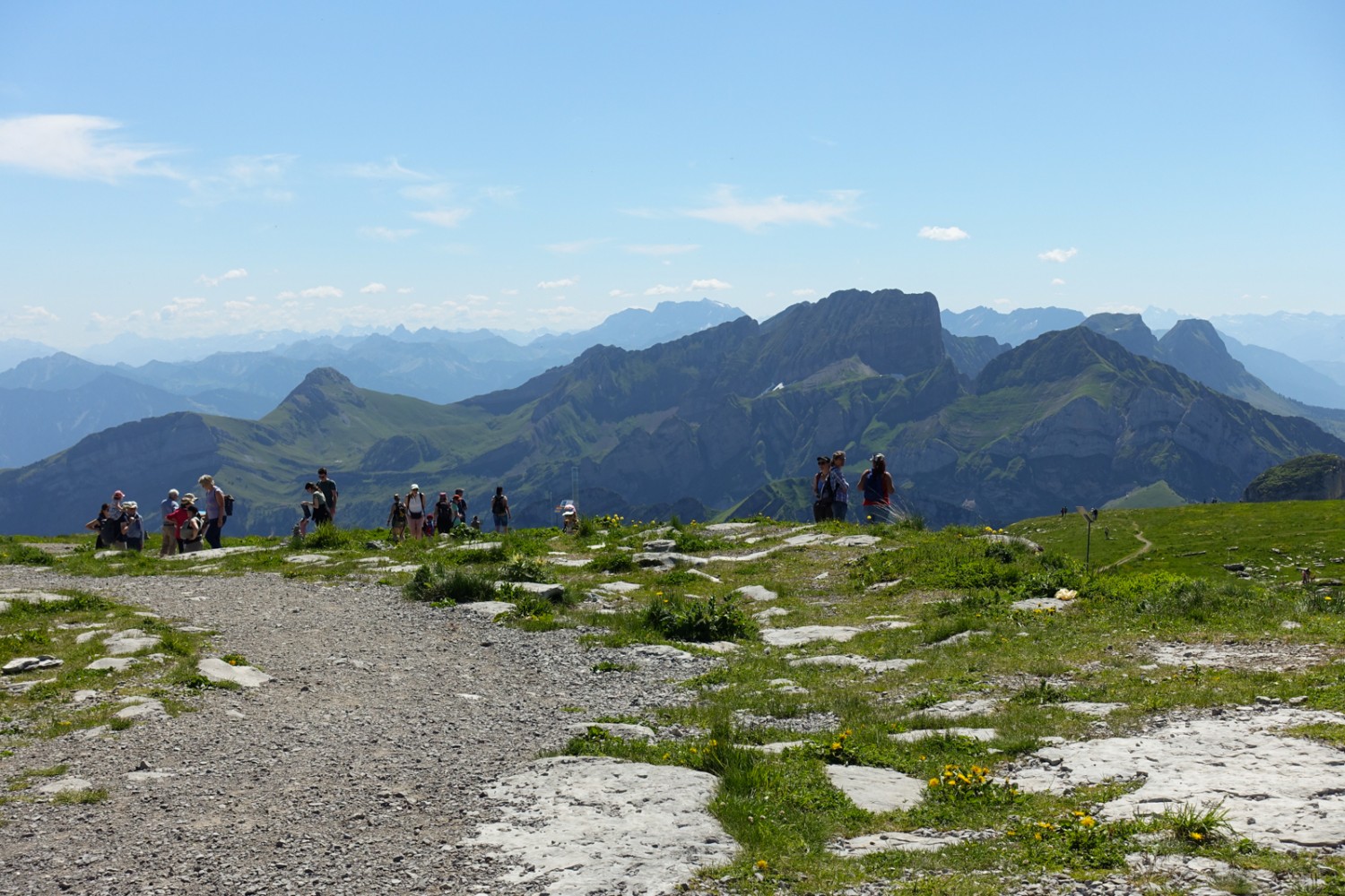 Vue en direction de l’Alvier depuis le Chäserrugg. Photo: Christiana Sutter
