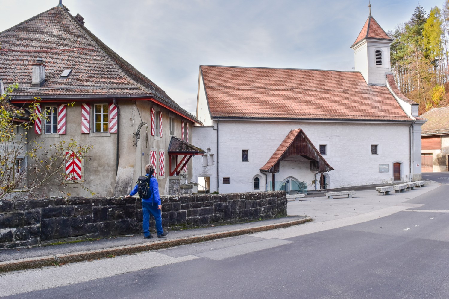 L’église de l’abbaye de Montheron, en bordure de la forêt du Jorat. Photo: Nathalie Stöckli