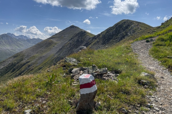 Randonnée des crêtes du Jakobshorn à Sertig