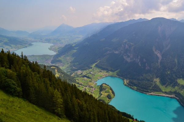 Vue sur trois lacs dans le canton d’Obwald