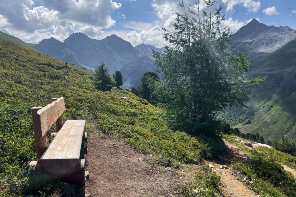Gratwanderung vom Jakobshorn bis ins Sertig