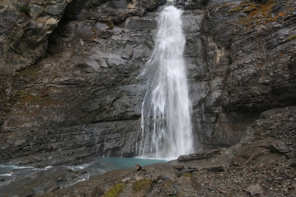 VIP-Angebot für Wanderpassinhaber:innen: Zum Wasserfall am Lag da Pigniu