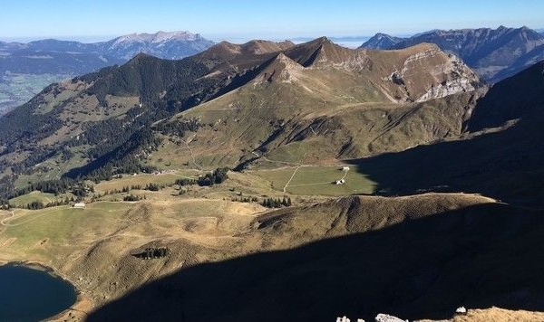 Vom Hasliberg via Mittelpunkt der Schweiz zur Melchsee-Frutt