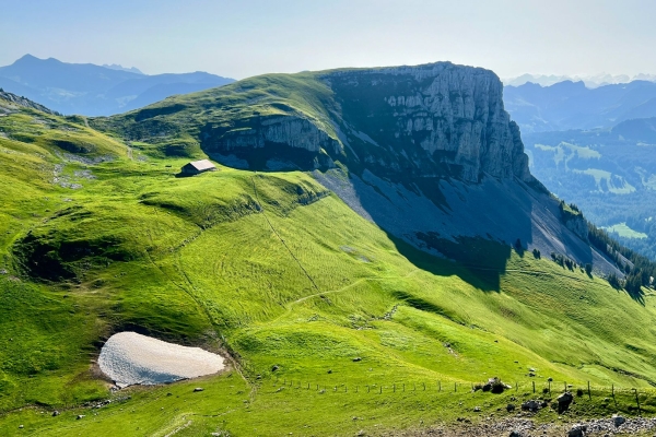 Wanderung über den Grat der Schratteflue