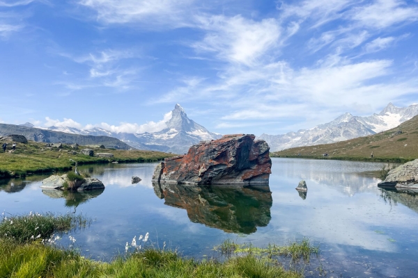 Cinq lacs et le Cervin en vue