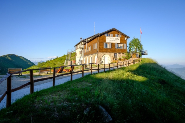 Kastanienselven und ein Grat im Malcantone