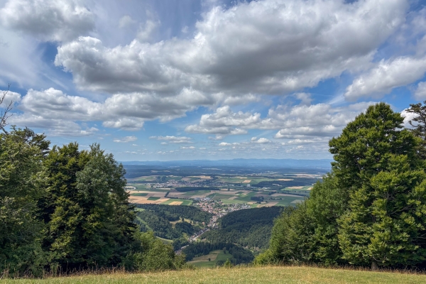 Auf einsamen Jurahöhen bei St-Ursanne