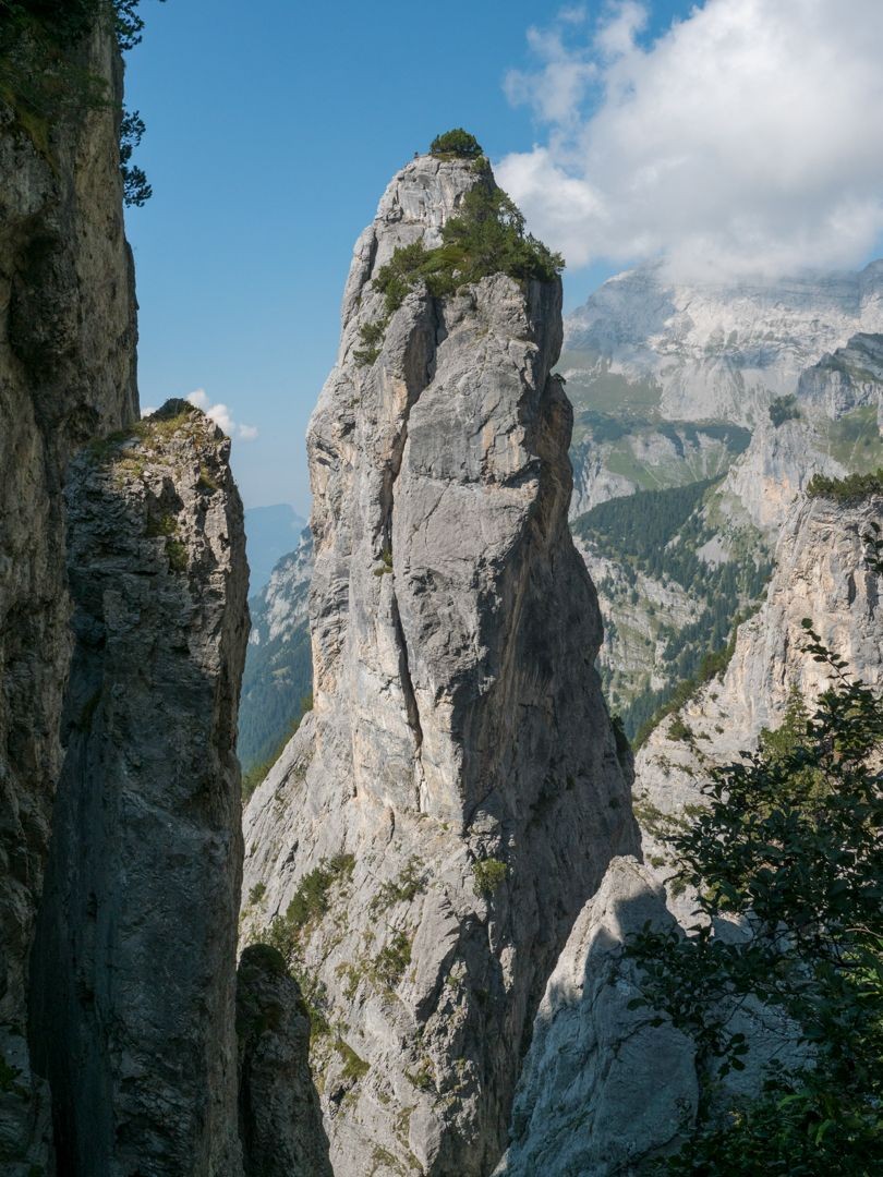 Kalkturm beim Pfaffen, nur wenige Minuten vom Wanderweg entfernt.